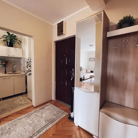 Zeljka Appartamento Budua